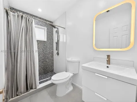 2131 SW 82nd Place Miami FL 33155
