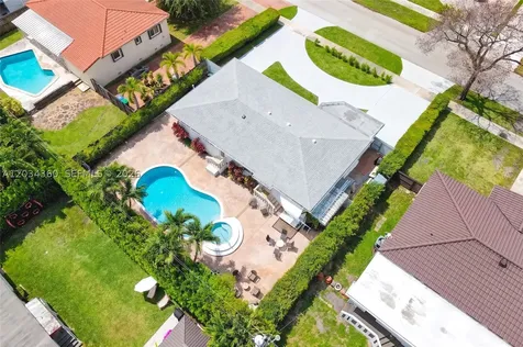 2131 SW 82nd Place Miami FL 33155
