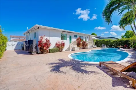 2131 SW 82nd Place Miami FL 33155