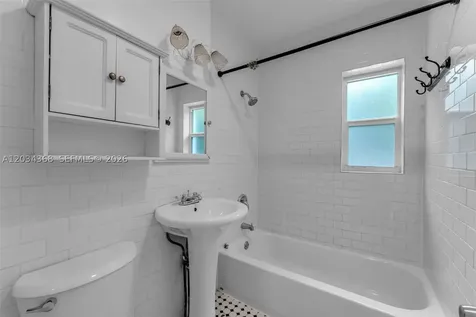 421 NW 105th Street Miami FL 33150