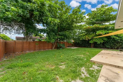 421 NW 105th Street Miami FL 33150