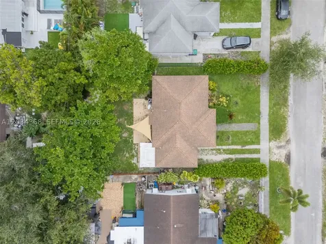 421 NW 105th Street Miami FL 33150