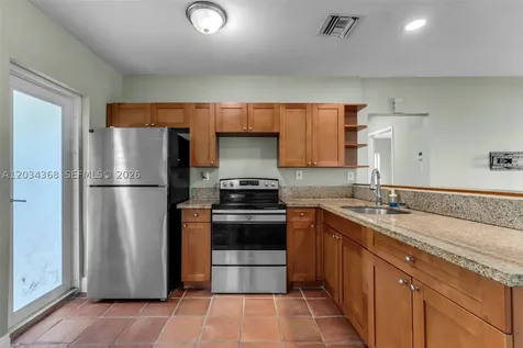 421 NW 105th Street Miami FL 33150