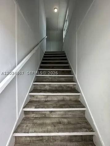 274 E 9th Street Hialeah FL 33010