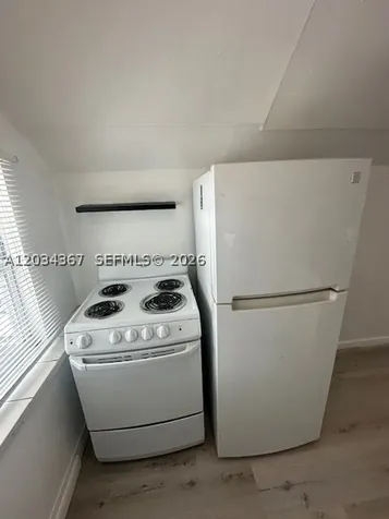 274 E 9th Street Hialeah FL 33010