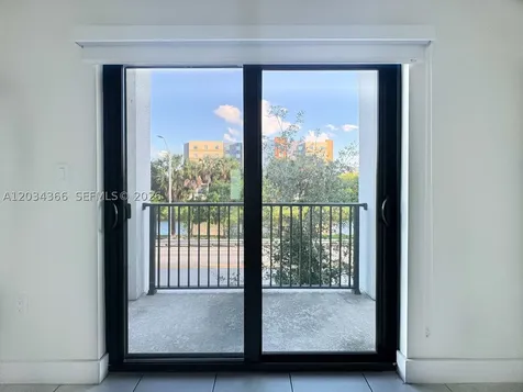 8001 NW 41st Street Doral FL 33166
