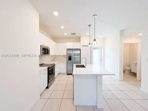 8001 NW 41st Street Doral FL 33166