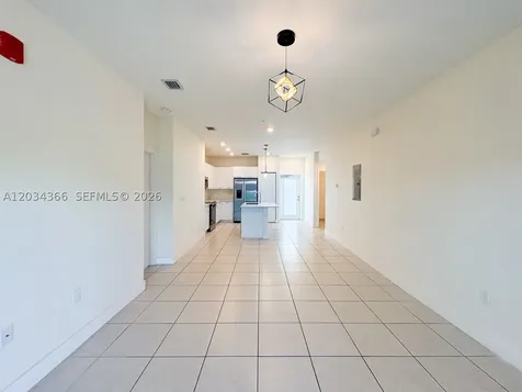 8001 NW 41st Street Doral FL 33166