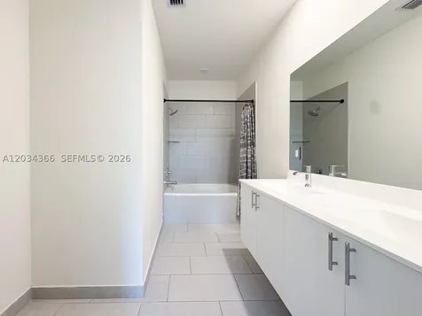 8001 NW 41st Street Doral FL 33166