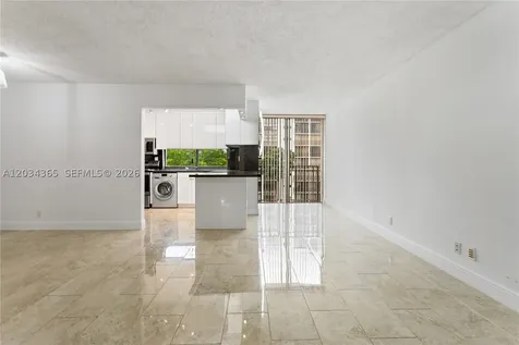 17021 N Bay Road Sunny Isles Beach FL 33160