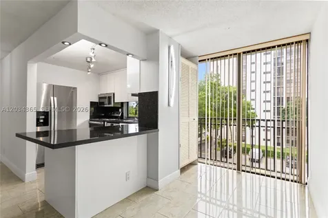 17021 N Bay Road Sunny Isles Beach FL 33160