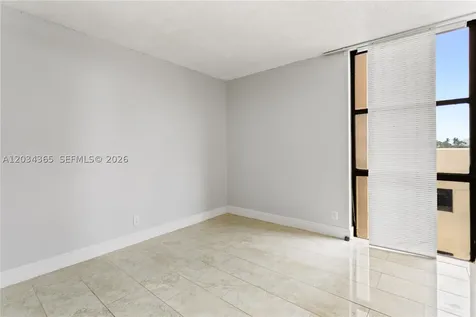 17021 N Bay Road Sunny Isles Beach FL 33160