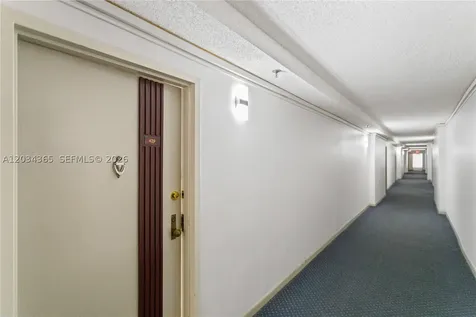 17021 N Bay Road Sunny Isles Beach FL 33160