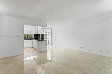 17021 N Bay Road Sunny Isles Beach FL 33160