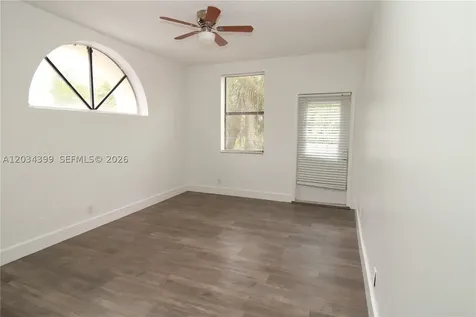 1423 Avon Lane North Lauderdale FL 33068