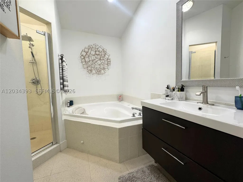 454 SW 5th Avenue Fort Lauderdale FL 33315