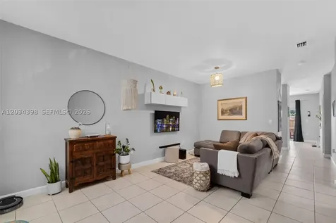 2551 SE 16th Terrace Homestead FL 33035