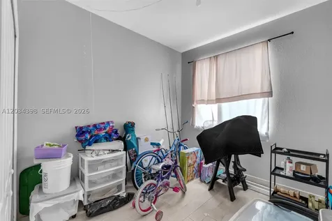 2551 SE 16th Terrace Homestead FL 33035