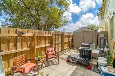 2551 SE 16th Terrace Homestead FL 33035