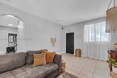 2551 SE 16th Terrace Homestead FL 33035