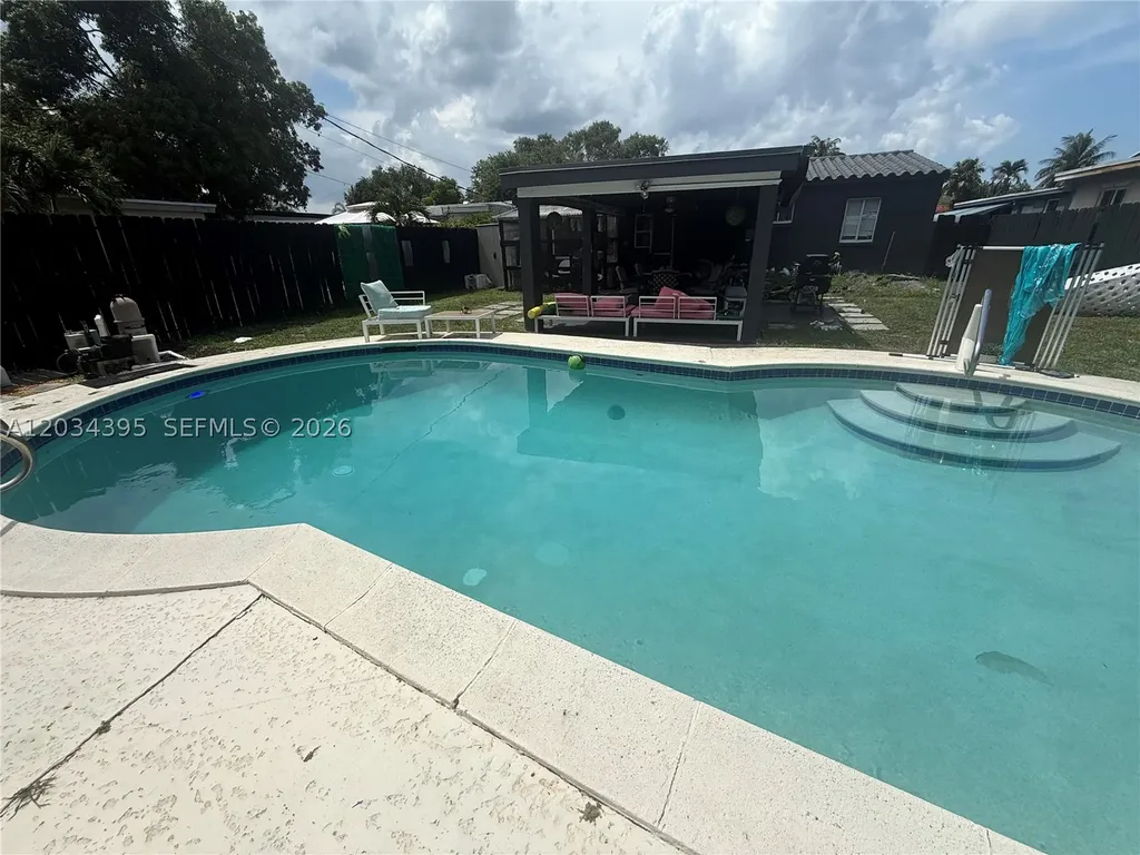 2538 Coolidge Street Hollywood FL 33020