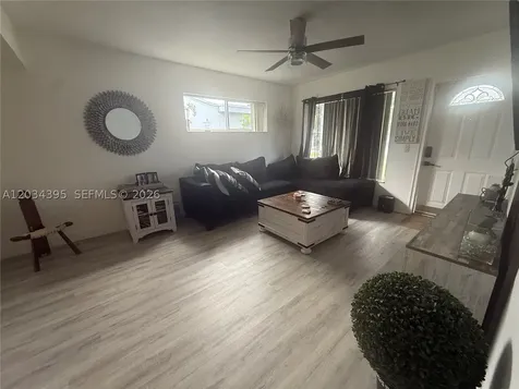 2538 Coolidge Street Hollywood FL 33020
