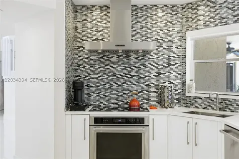 9612 N Carousel Circle N Boca Raton FL 33434
