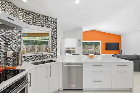 9612 N Carousel Circle N Boca Raton FL 33434