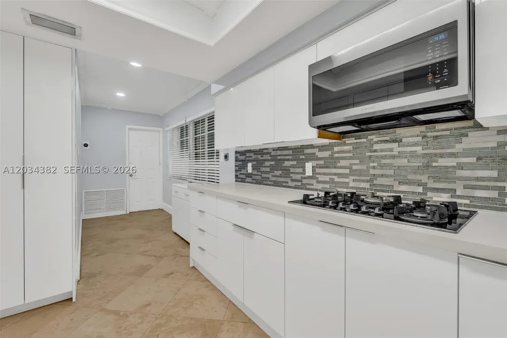 7521 Johnson Street Hollywood FL 33024
