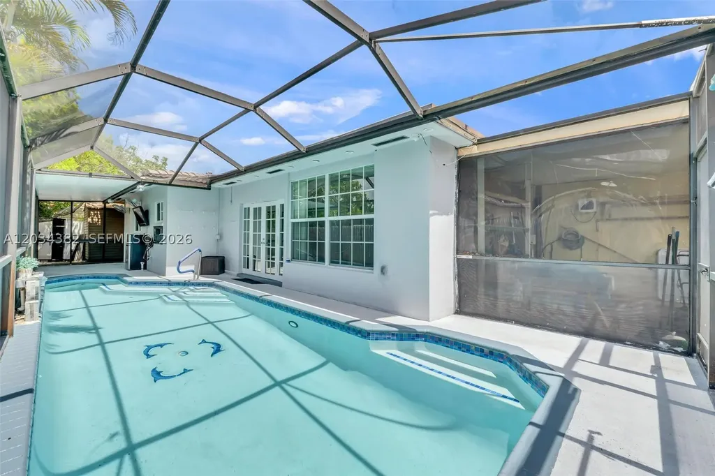 7521 Johnson Street Hollywood FL 33024