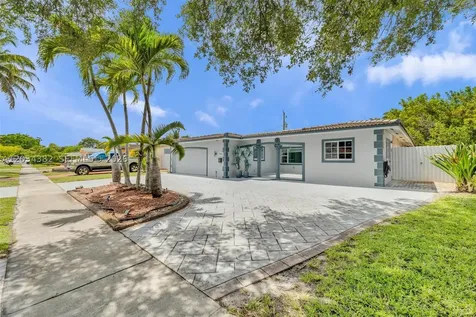 7521 Johnson Street Hollywood FL 33024