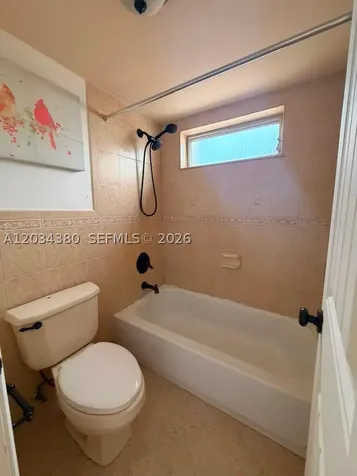 1480 W 46th Street Hialeah FL 33012