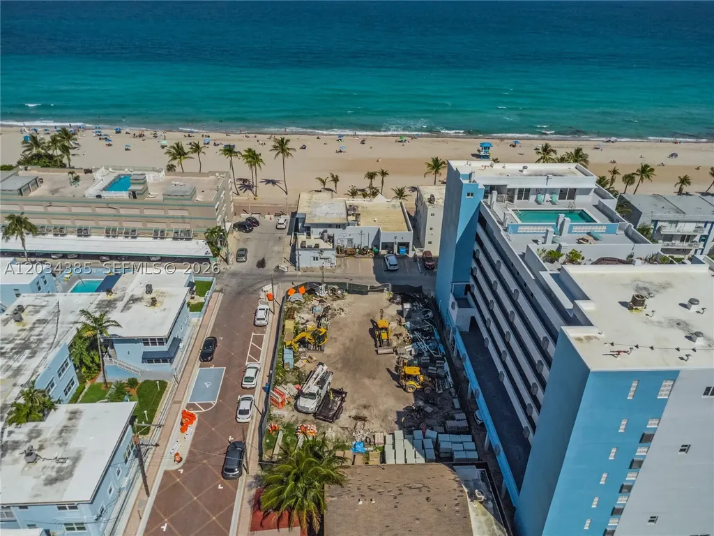 300 Van Buren Street Hollywood FL 33019