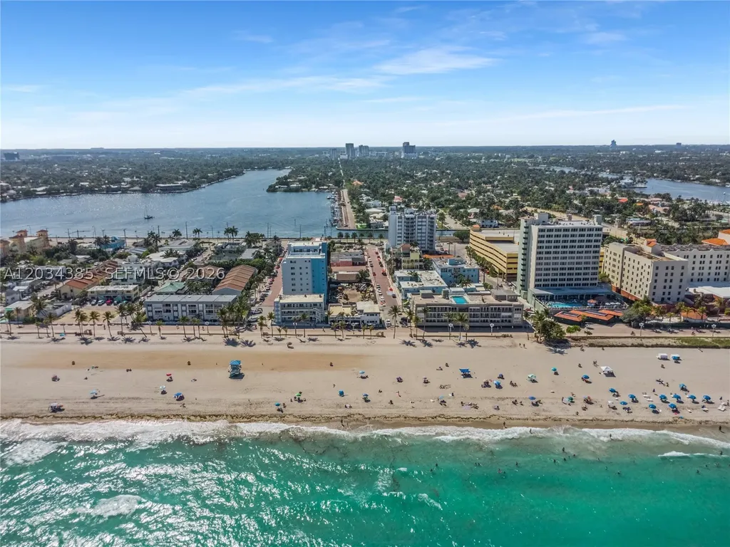 300 Van Buren Street Hollywood FL 33019