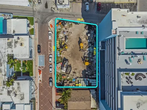 300 Van Buren Street Hollywood FL 33019