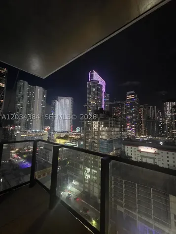 20 NE 11 South Miami FL 33132