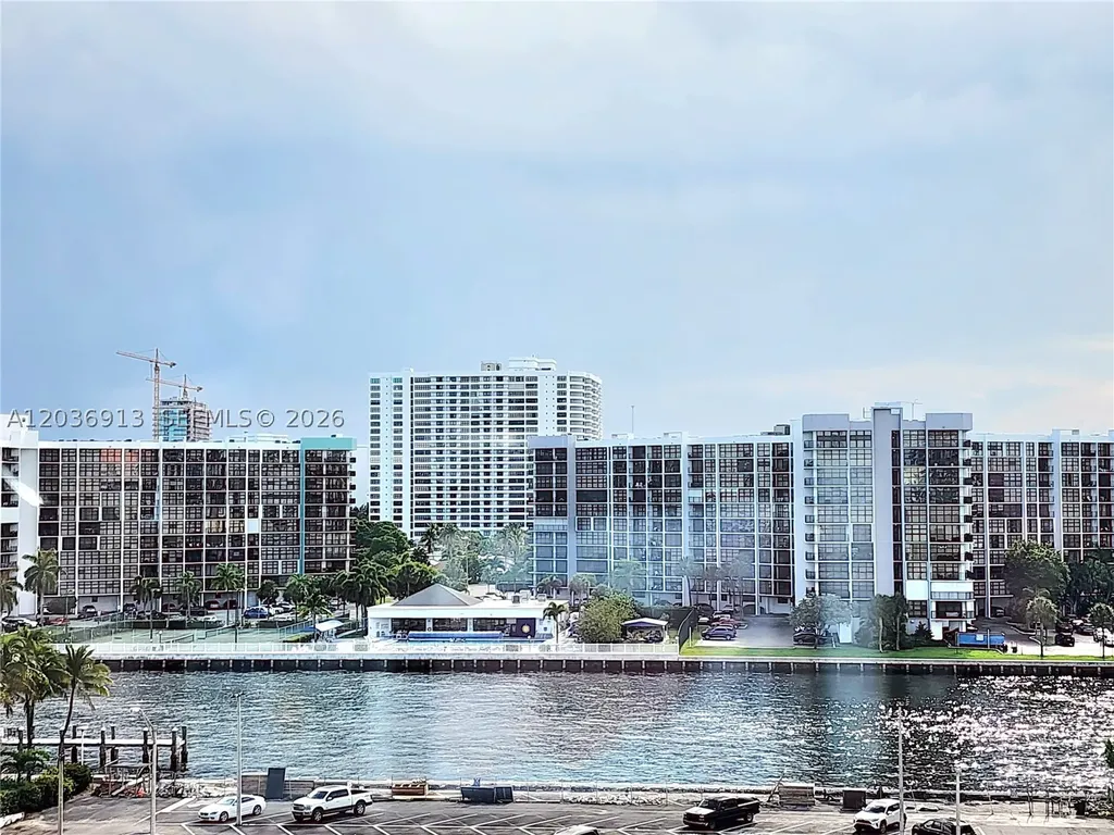 3505 S Ocean Drive Hollywood FL 33019
