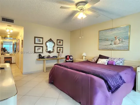 3505 S Ocean Drive Hollywood FL 33019