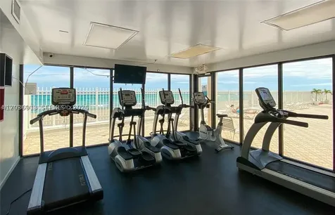 3505 S Ocean Drive Hollywood FL 33019