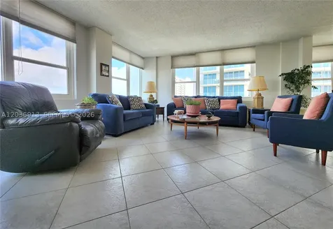 3505 S Ocean Drive Hollywood FL 33019