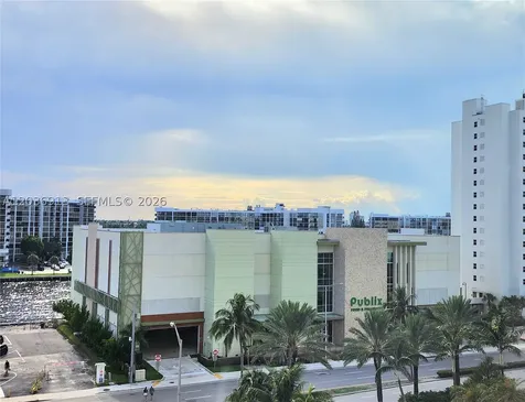 3505 S Ocean Drive Hollywood FL 33019