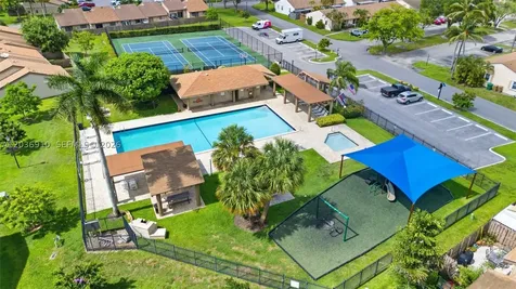 2152 SW 81st Way Davie FL 33324