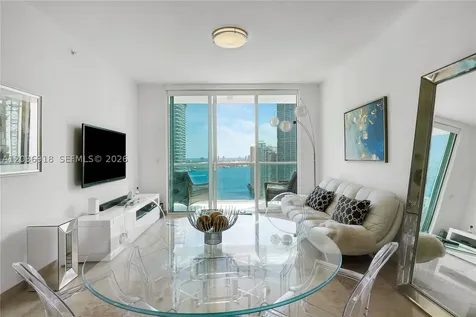 31 SE 5th Street Miami FL 33131