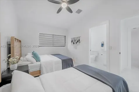 3728 SE 18 Avenue Cape Coral FL 33904