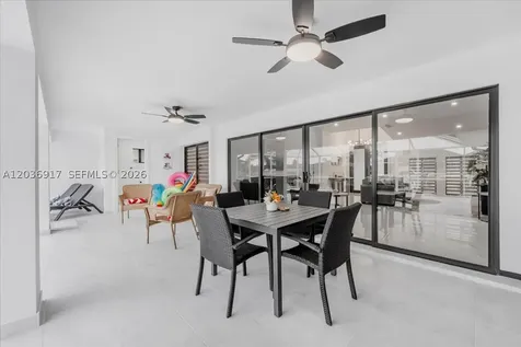 3728 SE 18 Avenue Cape Coral FL 33904