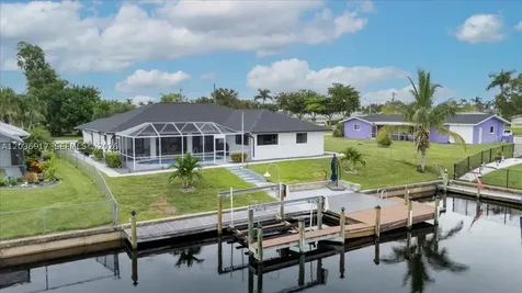3728 SE 18 Avenue Cape Coral FL 33904