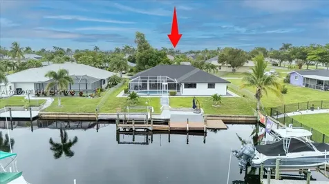 3728 SE 18 Avenue Cape Coral FL 33904