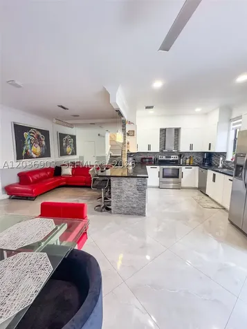 4715 Caspian Way Davie FL 33314