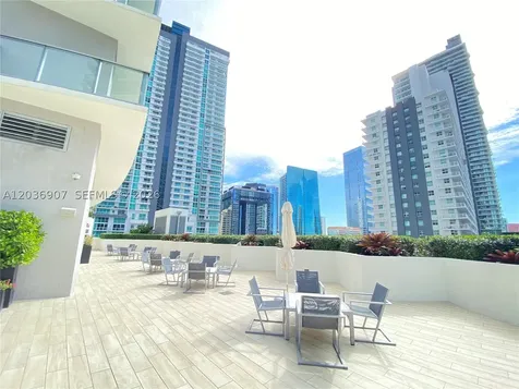1100 S Miami Avenue Miami FL 33130
