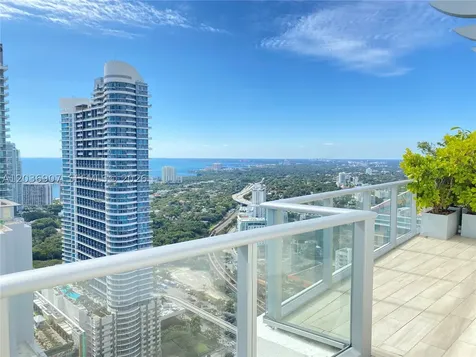 1100 S Miami Avenue Miami FL 33130
